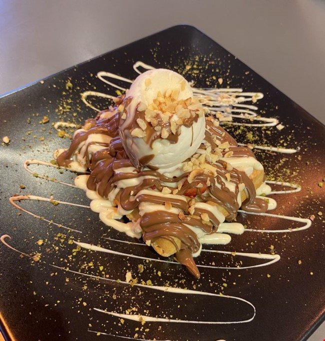 Ice Dora Waffle